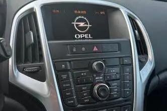 Opel Astra, 2.0, 121 kW, diisel, manuaal, esivedu