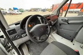 Mercedes-Benz Sprinter, 120 kW, diesel, manual