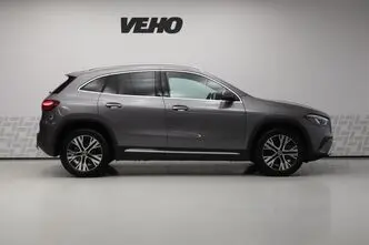 Mercedes-Benz GLA 180, 1.3, 100 kW, hübriid, automaat, esivedu