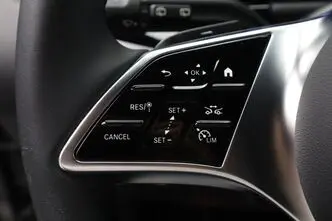 Mercedes-Benz GLA 180, 1.3, 100 kW, hübriid, automaat, esivedu