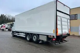 DAF CF440, 320 kW, diesel, automatic