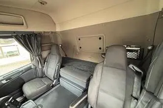 Scania G450, 331 kW, diisel, automaat