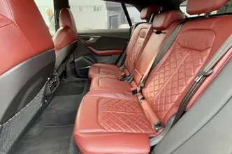 Audi SQ8, 4.0, 320 kW, гибрид, автомат, полный привод