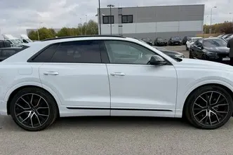 Audi SQ8, 4.0, 320 kW, гибрид, автомат, полный привод