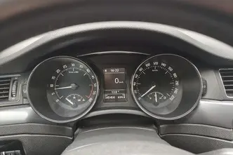 Škoda Superb, 1.6, 77 kW, дизель, механическая, передний привод