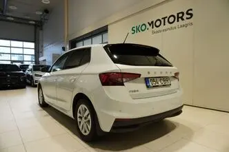 Škoda Fabia, 1.0, 81 kW, бензин, автомат, передний привод