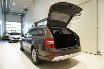 Škoda Octavia, 2.0, 135 kW, diesel, automatic, four-wheel drive