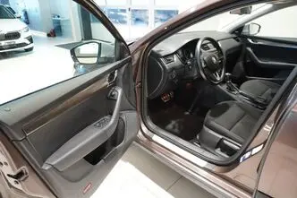Škoda Octavia, 2.0, 135 kW, diesel, automatic, four-wheel drive