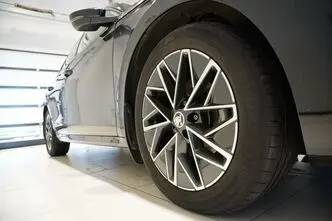 Škoda Octavia, 1.5, 110 kW, bensiin, manuaal, esivedu
