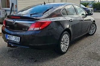 Opel Insignia, 118 kW, diisel, poolautomaat, nelikvedu