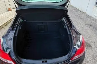 Opel Insignia, 118 kW, diisel, poolautomaat, nelikvedu