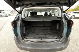 Peugeot 5008, 1.2, 96 kW, бензин, механическая, передний привод