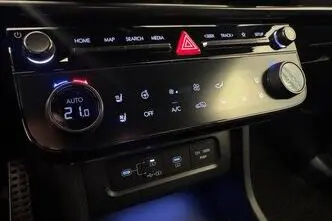 Hyundai Tucson, 1.6, 110.3 kW, petrol, automatic, front-wheel drive