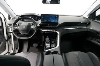 Peugeot 3008, 1.2, 96 kW, бензин, автомат, передний привод