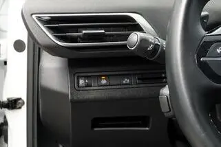 Peugeot 3008, 1.2, 96 kW, бензин, автомат, передний привод