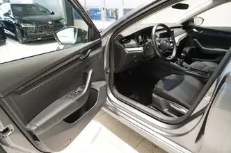 Škoda Octavia, 1.5, 110 kW, bensiin, manuaal, esivedu