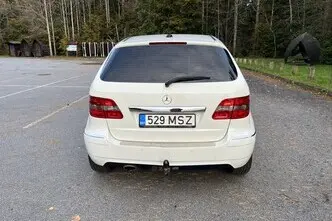 Mercedes-Benz B 180, 1.7, 85 kW, бензин, механическая, передний привод