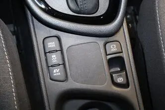 Toyota Yaris, 1.5, 68 kW, hübriid, automaat, esivedu