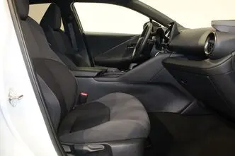 Toyota C-HR, 1.8, 72 kW, hübriid, automaat, esivedu