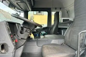 Scania P280, 206 kW, diisel, automaat