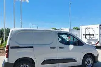 Fiat Doblo, 1.0, 75 kW, diesel, manual, front-wheel drive