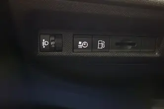Peugeot 308, 1.6, 132 kW, pistikhübriid, automaat, esivedu