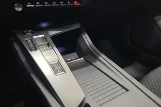 Peugeot 308, 1.6, 132 kW, pistikhübriid, automaat, esivedu