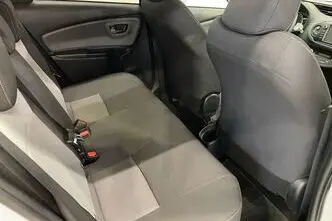 Toyota Yaris, 1.5, 54 kW, hübriid, automaat, esivedu