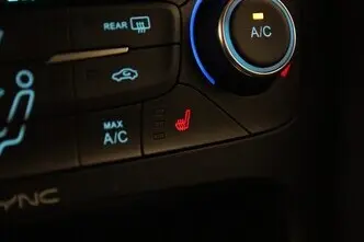 Ford Focus, 1.6, 85 kW, дизель, механическая, передний привод
