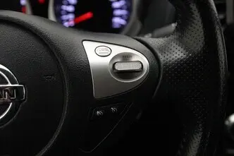 Nissan Juke, 1.6, 86 kW, бензин, механическая, передний привод