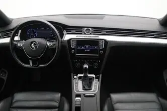 Volkswagen Passat, 1.4, 115 kW, подключаемый гибрид, автомат, передний привод