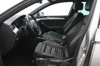 Volkswagen Passat, 1.4, 115 kW, подключаемый гибрид, автомат, передний привод