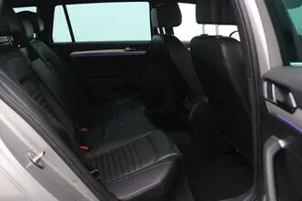 Volkswagen Passat, 1.4, 115 kW, подключаемый гибрид, автомат, передний привод