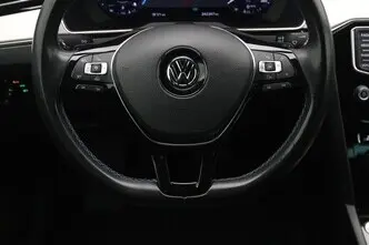 Volkswagen Passat, 1.4, 115 kW, подключаемый гибрид, автомат, передний привод