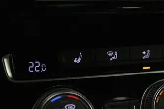 Volkswagen Passat, 1.4, 115 kW, подключаемый гибрид, автомат, передний привод