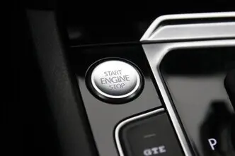 Volkswagen Passat, 1.4, 115 kW, подключаемый гибрид, автомат, передний привод