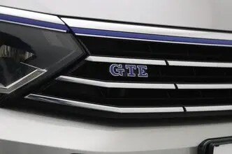 Volkswagen Passat, 1.4, 115 kW, подключаемый гибрид, автомат, передний привод
