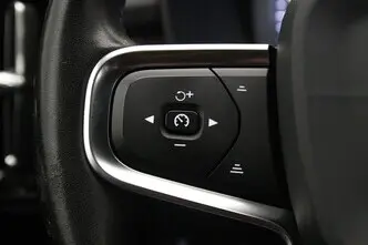 Volvo XC40, 1.5, 132 kW, pistikhübriid, automaat, esivedu