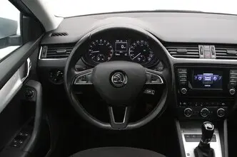 Škoda Octavia, 1.6, 77 kW, diisel, automaat, esivedu