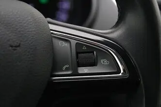 Škoda Octavia, 1.6, 77 kW, diisel, automaat, esivedu