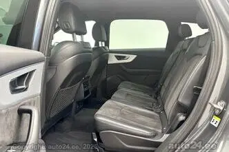 Audi Q7, 3.0, 210 kW, hybrid, automatic, four-wheel drive