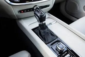 Volvo V60, 2.0, 110 kW, diisel, automaat, esivedu