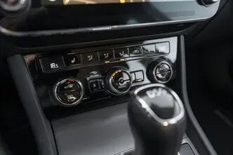 Škoda Superb, 1.4, 115 kW, pistikhübriid, automaat, esivedu