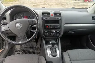 Volkswagen Golf, 2.0, 103 kW, дизель, автомат, передний привод