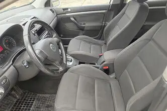 Volkswagen Golf, 2.0, 103 kW, дизель, автомат, передний привод