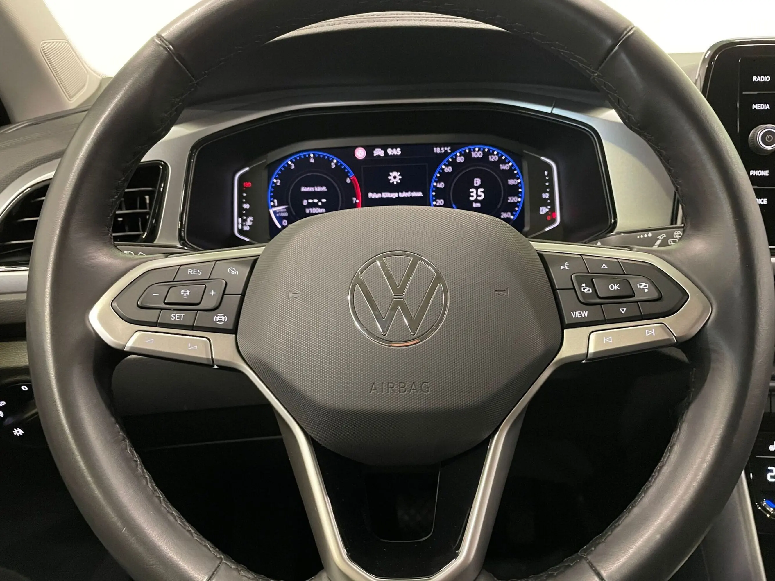 Volkswagen T-Roc, 1.5, 110 kW, бензин, автомат, передний привод