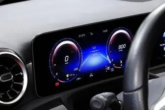 Mercedes-Benz A 200, 1.3, 120 kW, bensiin, automaat, esivedu