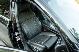 BMW 740, 3.0, 235 kW, diesel, automatic, four-wheel drive