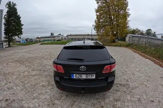 Toyota Avensis, 2.2, 110 kW, дизель, автомат, передний привод