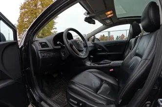 Toyota Avensis, 2.2, 110 kW, дизель, автомат, передний привод